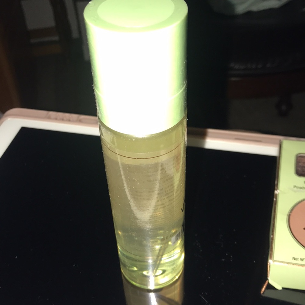 NWT Body Glow Mist by Pixi - Picture 5 of 6